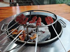 -炭虎子水浒烤肉(梦时代店)