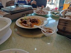 大鹏窑鸡-鹏城人家海鲜酒家·23年老字号(较场尾店)