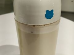 蕉蕉奶-兰熊鲜奶(西直门凯德mall店)