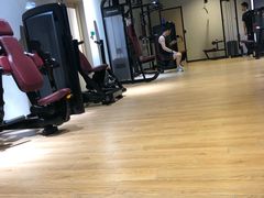 -一兆韦德健身(张杨路店)