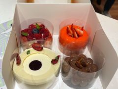 -潮一不贰·法式甜品·生日蛋糕·西式简餐(外滩店)