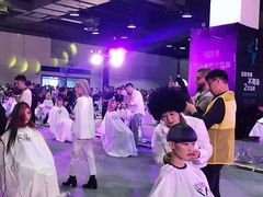 -上海跨国采购会展中心
