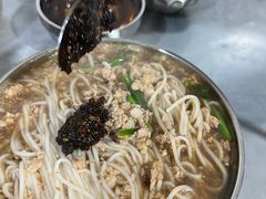 -正宗杨记普洱酸醋米线(总店)