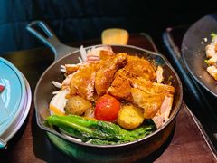 铁锅春鸡-Famous肥猫墨西哥音乐餐吧(五棵松华熙LIVE店)