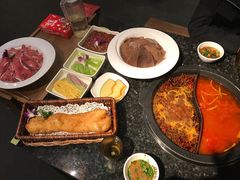 -井格重庆火锅(临平银泰城店)