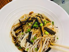 -禾诗夜市大饼油条(松江店)
