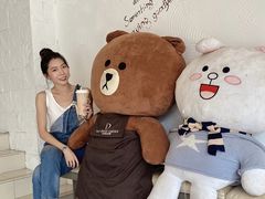 -顶东面包花园·生日蛋糕(世博店)