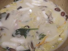 -滇小鱼·云南野生菌火锅(上杭路店)