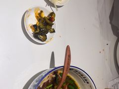 -镇南锅盖面馆(解放路店)