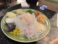 -得意咚瓜·顺德鱼生·冬瓜火锅(深圳首店)