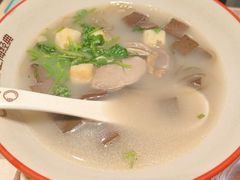 -小杨生煎(金山百联购物中心3楼店)