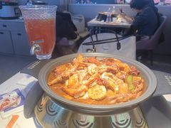 -徐记小怪兽肉蟹煲店(哈西万达金街店)