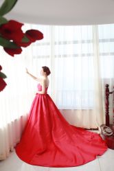 -LOVINA洛维娜婚纱礼服