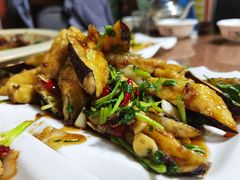 -鲁南仔·滕州炒鸡(经三路店)