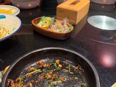 -川流不息·地道川菜·小龙虾(新松江路店)