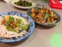 -乔一乔怪味干锅(武侯欢肆店)