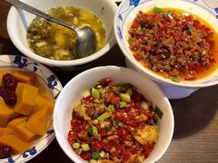 -八碗湘长沙市井菜(坡子街店)