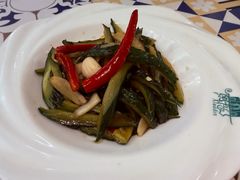 -阿拉丁新疆风味餐厅·清真(罗廊巷店)