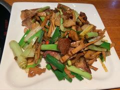 -黑鸡小馆(金源店)