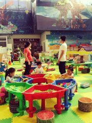 -爱丽丝奇幻乐园