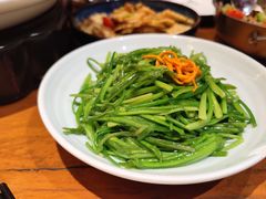 清炒水性杨花-老滇山寨•云南特色菜•地方菜•民族风情歌舞表演(金碧店)