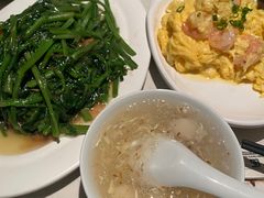 -肥仔文澳门猪骨煲(南京西路店)