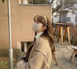 -变画·发型STUDIO