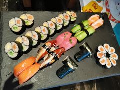 -岷山饭店-芝芝自助餐厅