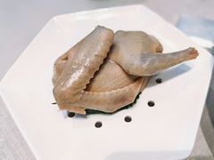 千禧盐水乳鸽-狮王府淮扬菜(百家湖1912店)