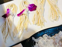 鲜虾滑-泓炙颐凤鲜海鲜火锅料理(桐乡店)