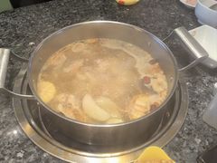 -一席地·本地鸡窝·杭帮鸡火锅(萧山银隆百货店)