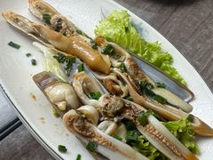 -今鲜源酒店·海鲜锅贴青岛菜(新湛路店)
