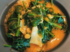 豌豆黄浸豌豆尖-半山腰·云南菜(侨福芳草地店)