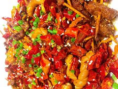 -临界音乐酒馆·小龙虾·江湖菜(华熙LIVE·鱼洞店)
