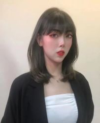 -苑苑发型设计