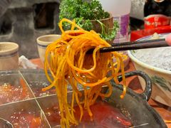 -周小明火锅(黑金冠社区店)