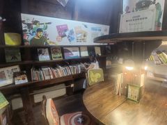 -良友书坊(安徽路店)