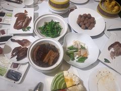 -贝勒爷·酥不腻烤鸭