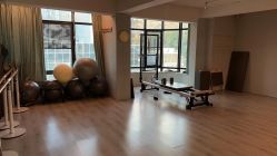 -无界瑜伽普拉提