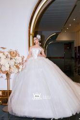 点击看大图 -艾拉·女王婚纱礼服馆