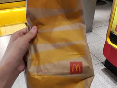 -麦当劳(龙洞店)