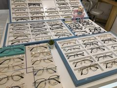 -沫芮眼镜·蔡司·依视路·尼康明月(环创店)