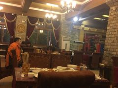 -陈熹公民族美食文化餐厅(中华广场店)