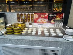-川骄海鲜自助(王府井奥莱UP TOWN店原世界之花店)