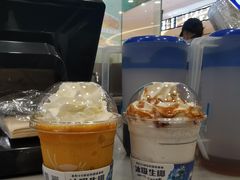 芒果茉莉瑞纳冰-瑞幸咖啡(宜昌国贸购物中心店)