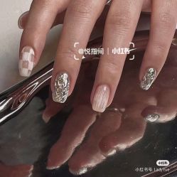 -悦指间美甲美睫