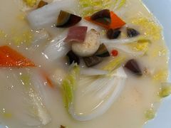 -雍哲港式餐厅(现代广场店)