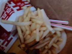 -麦当劳(红旗路店)