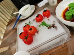 番茄脆菇沙拉-小大董·烤鸭(王府井apm店)