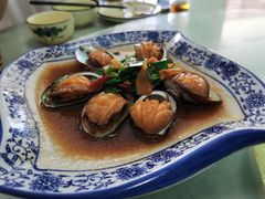 -鑫悦楼煎蟹·16年海鲜大排档